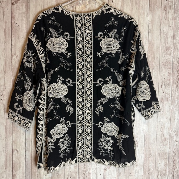 Soft Surroundings Black Ivory Rayon Embroidered Boho Kimono Jacket - Picture 5 of 7